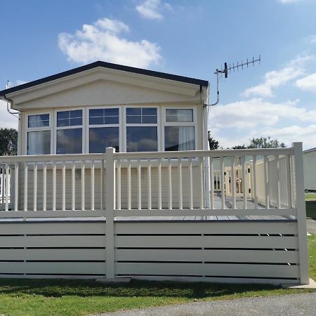 Tranquil 6 Berth Luxury Holiday Home Chichester Esterno foto