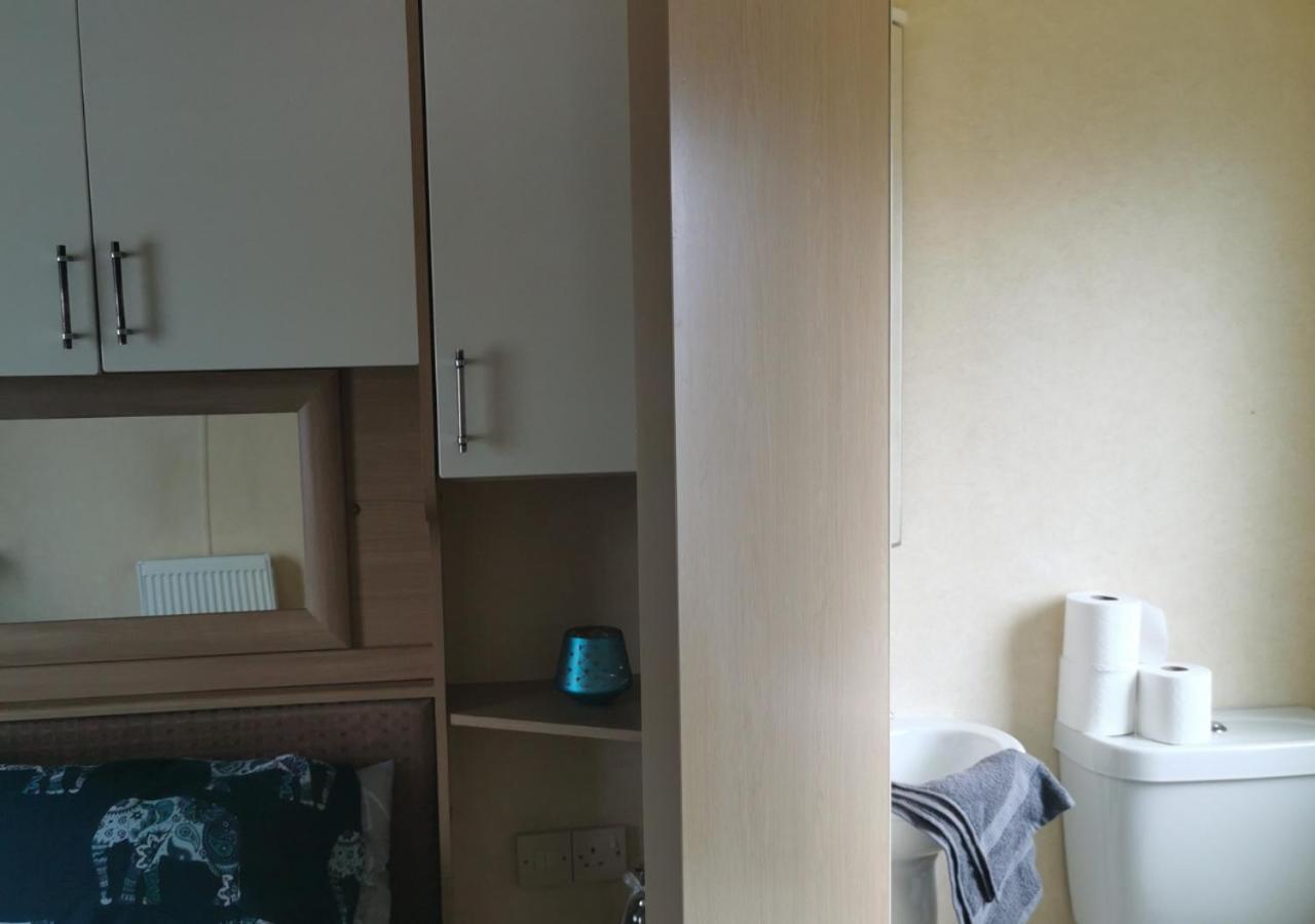 Tranquil 6 Berth Luxury Holiday Home Chichester Esterno foto